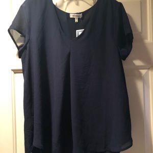 Monteau Top **NWT